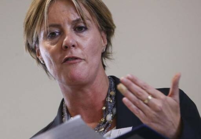 Lorenzin: «A Catania troppe inadempienze Se non interviene la Regione, lo faccio io»