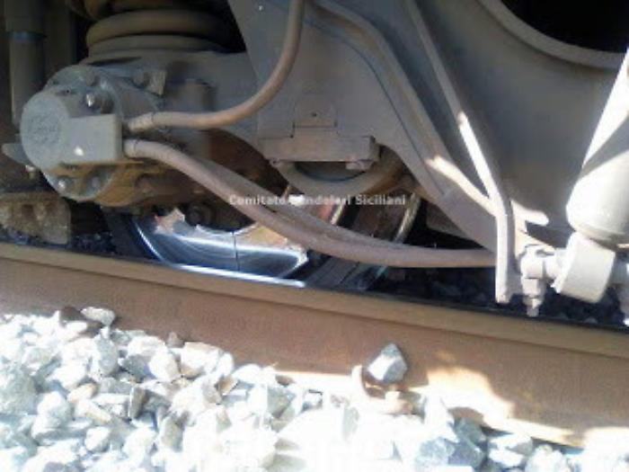 Deraglia l'Agrigento Palermo Tra i passeggeri solo tanto spavento