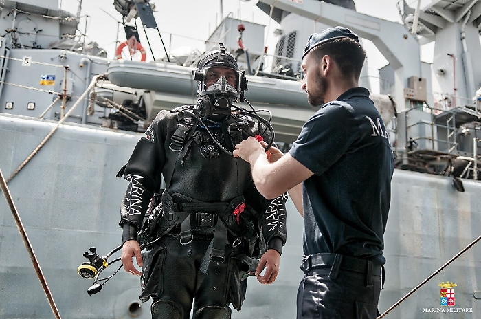 Al via recupero del peschereccio Ritrovate altre due salme