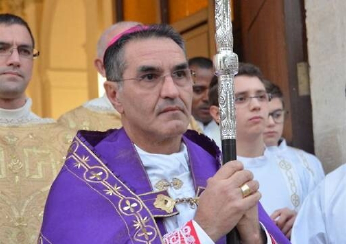 Ragusa, parroco su Fb: «I gay sono malati» Il vescovo: «Chiedo scusa per quelle frasi»