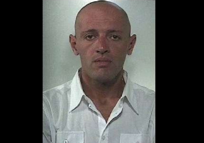 Ribera, scippa e trascina sull’asfalto una pensionata riducendola in fin di vita