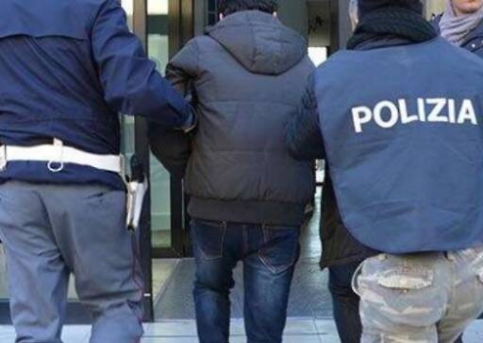 Si fingevano “amici di Santapaola” tre estortori finiscono in manette