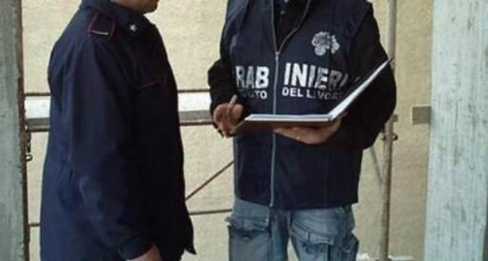 Catania, nel bar di via Etnea due lavoratori su nove impiegati in nero