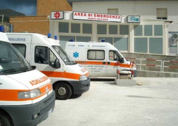 Trapani, ancora bufera sulla sanità anziano muore al pronto soccorso