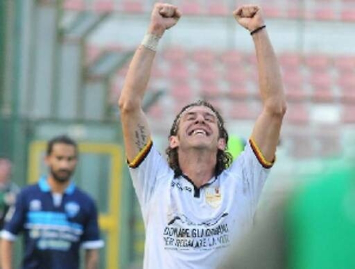 Un Messina tutto cuore in 10 uomini trova la vittoria allo scadere contro il Matera