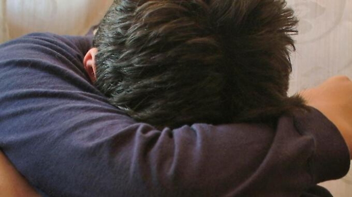 Licata, abusi sessuali su minore arrestata una donna di 25 anni