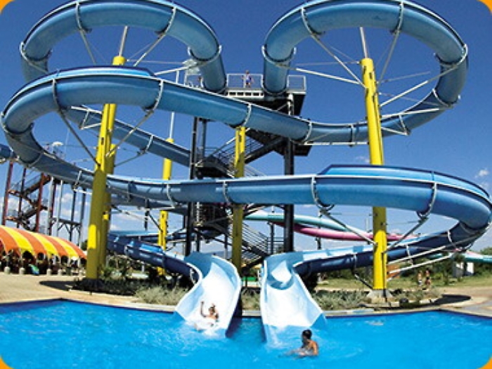 Sette bambini con vomito e febbre dopo giochi ad Acquapark