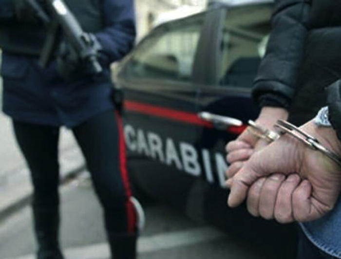 Canicatt&igrave;, latitante arrestato dai carabinieri