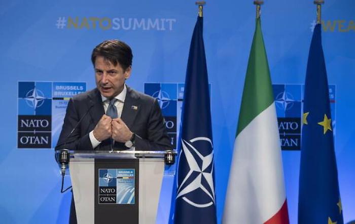 Conte, Macron? Difenderemo ovunque nostre posizioni