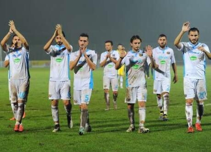 LegaPro, il Catania torna sulla terra Rossazzurri battuti 2 a 0 dalla Casertana