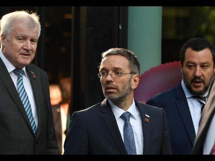 Migranti:intesa Italia-Germania-Austria