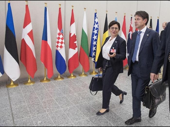 Conte,da noi niente nuove spese per Nato