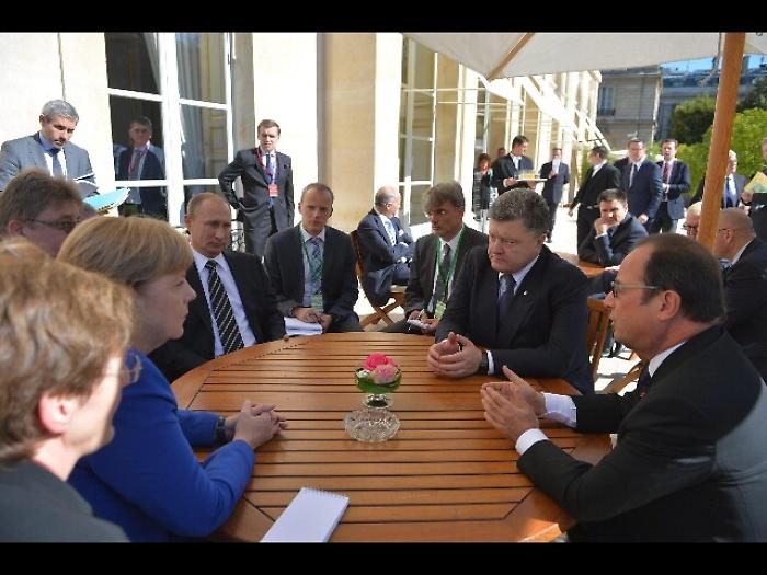 Domani Merkel-Putin-Hollande-Poroschenko