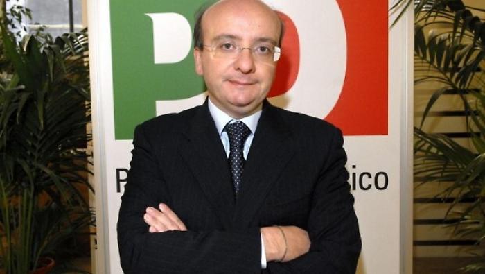 Francantonio Genovese va con Forza Italia l'ok dopo un incontro con Gianfranco Miccich&egrave;