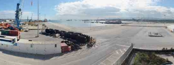 Augusta, hot spot per migranti nel porto La Procura di Siracusa apre un'inchiesta