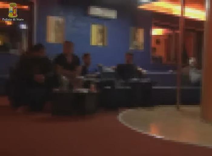 Modica, chiusa casa del sesso Cinque persone arrestate