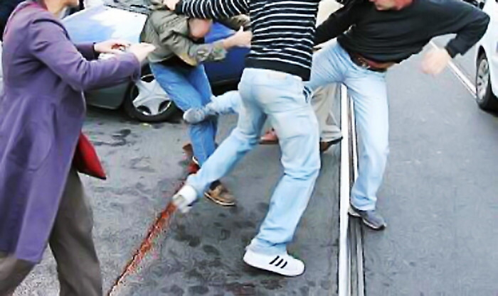 Rissa nel Cara di Mineo: migrante ferito, 4 arresti