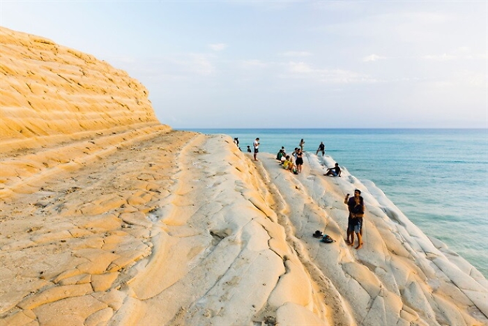 Scala dei turchi tra le spiagge più belle secondo Vanity Fair