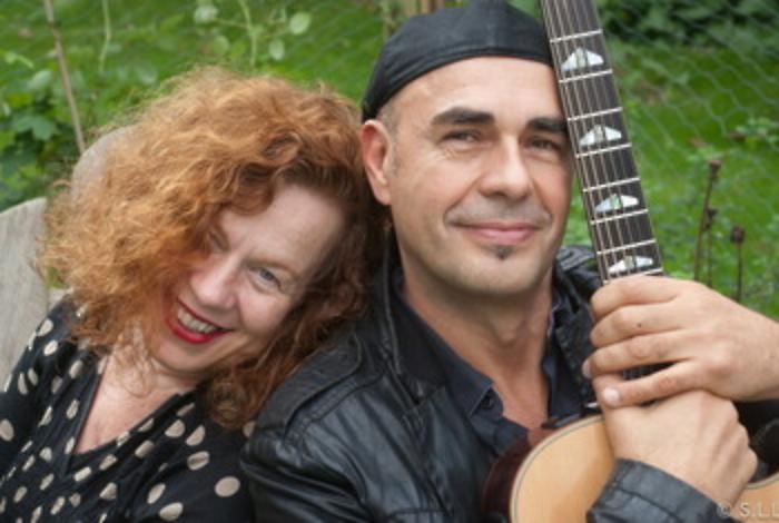 Tour siciliano per Sarah-Jane Morris e Antonio Forcione 