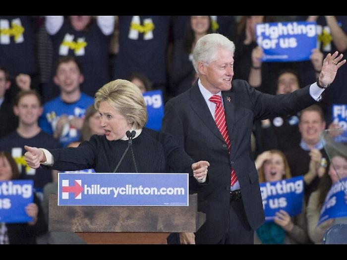 Hillary e Bill Clinton hanno votato