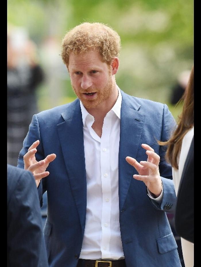 Palazzo, 'sessismo' su fidanzata Harry