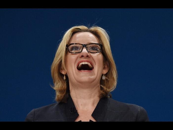 Gb: marcia indietro richiesta liste lavoratori stranieri