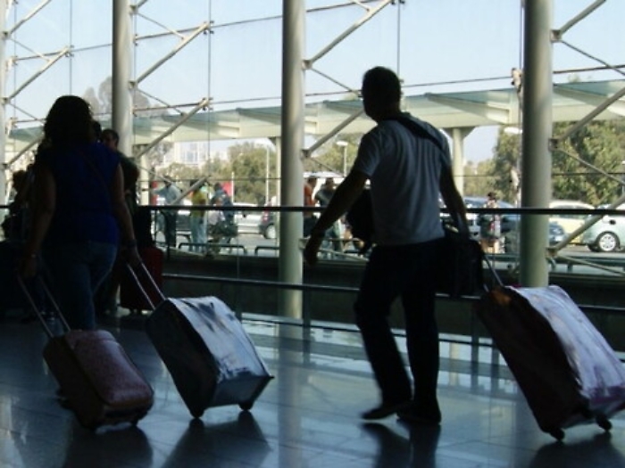 Catania, Torrisi: &laquo;In aeroporto col siero anti-vipere, ma per dare serenit&agrave;&raquo;