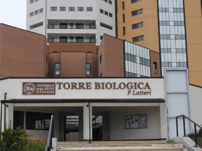 Catania, Renzi "apre" la Torre biologica del Policlinico