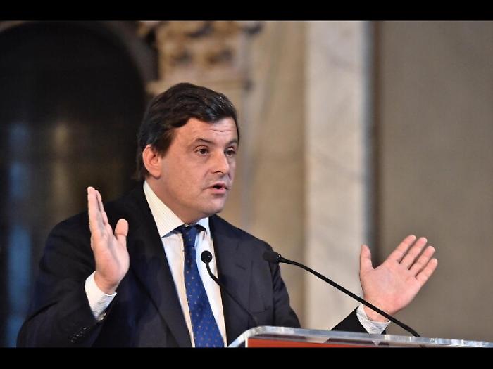 Calenda, verso crollo commercio globale