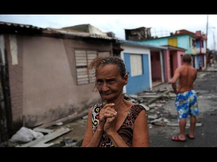 Obama lancia l'allarme su Matthew: 'Devastante, evacuate'