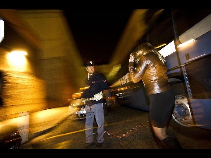 Nigeriana vittima tratta, tre arresti