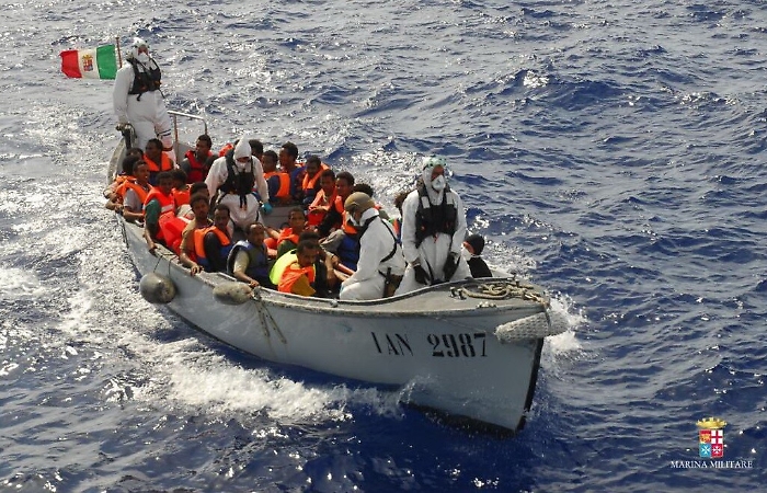 Immigrazione, attesi in Sicilia almeno 2500 profughi in poche ore