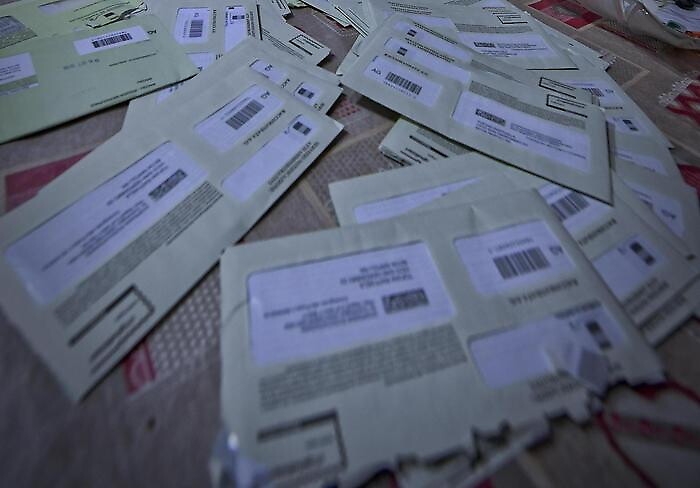 1616009433439_1620687210533