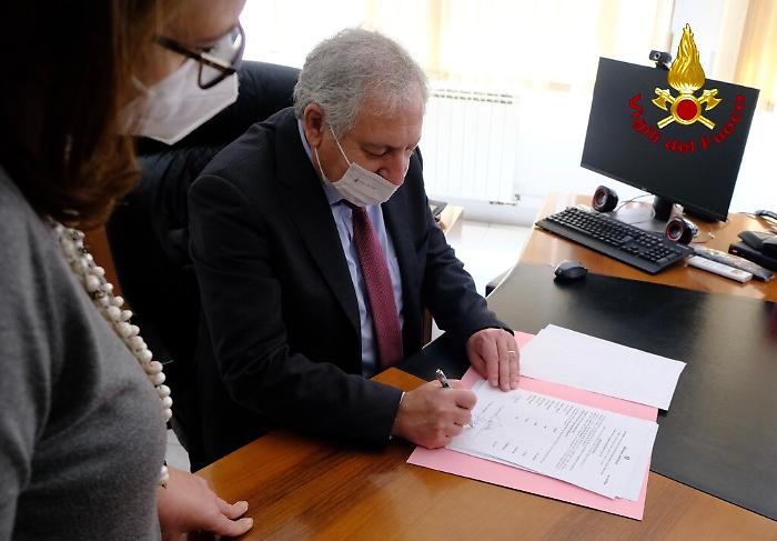 1617294940698_1620643249641