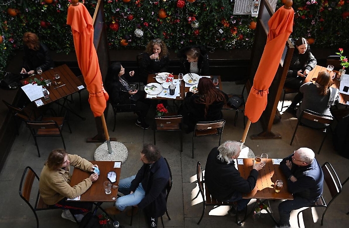 1618478163966_1620657955367