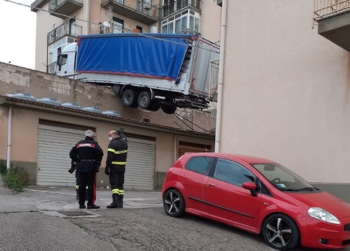 1618563128607_1620658308025