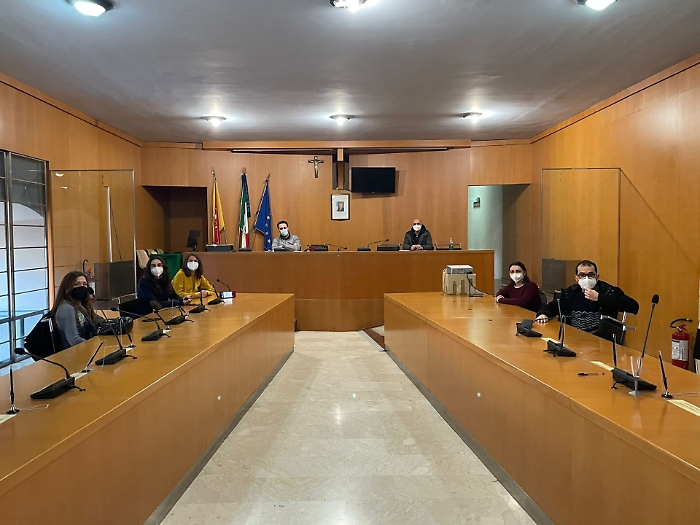 1619437572376_1620651350969