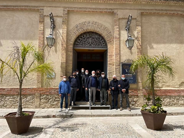 1618946734254_1620692097590