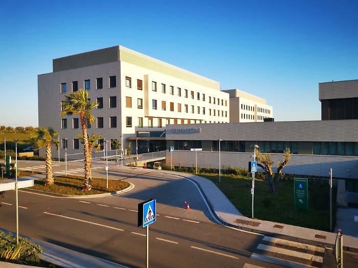 1619037115356_1620692596309