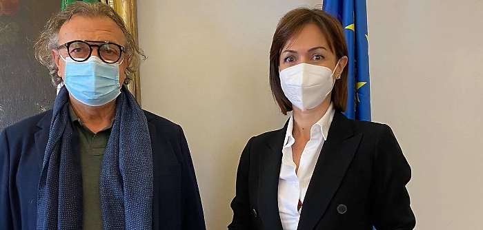 1621001072049_1621001082_1623180629042