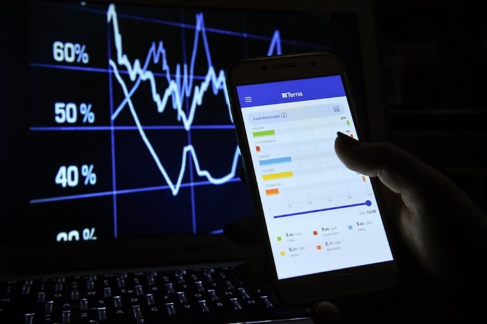 1621933235950_1623144075285