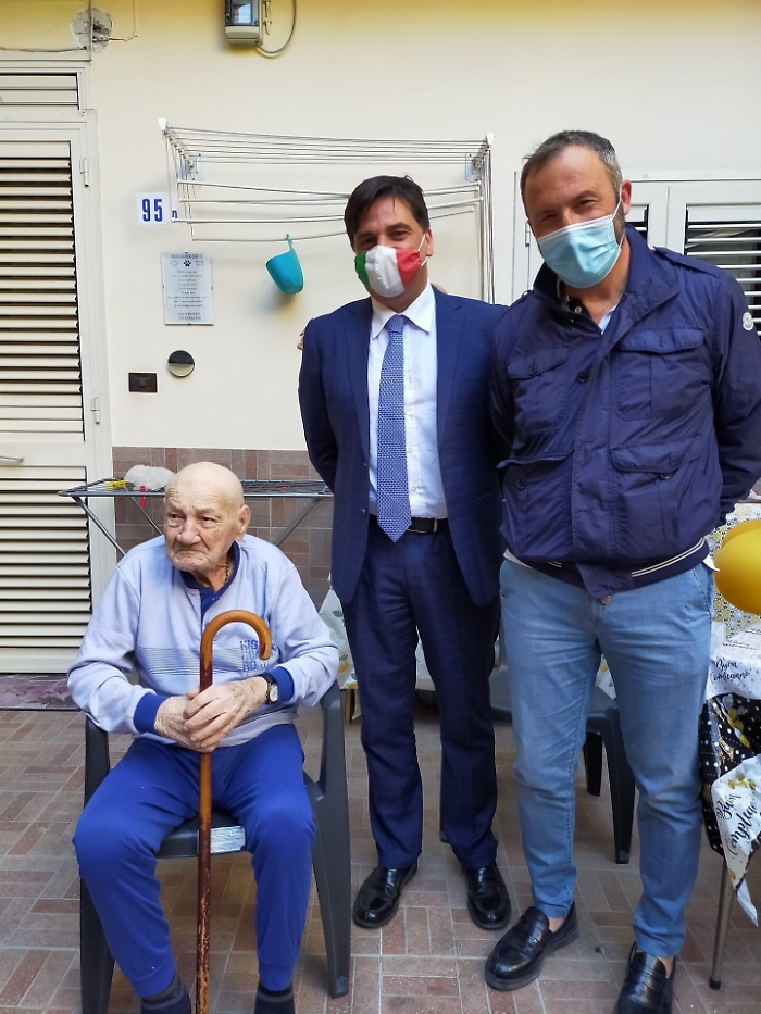 1623423997527_1623665093490