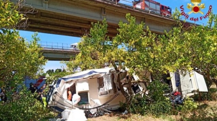 153901156-597e3c0a-d1bb-40b2-83ac-c6ee94ac93ea