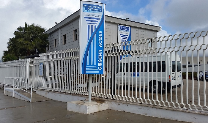 055310368-a3fc47f0-0761-4bbe-a3a5-8926435a3ff6