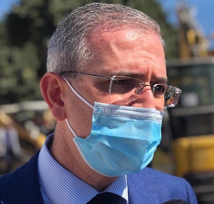 140002533-bfa30393-afef-443e-9e1f-46cd9deff014