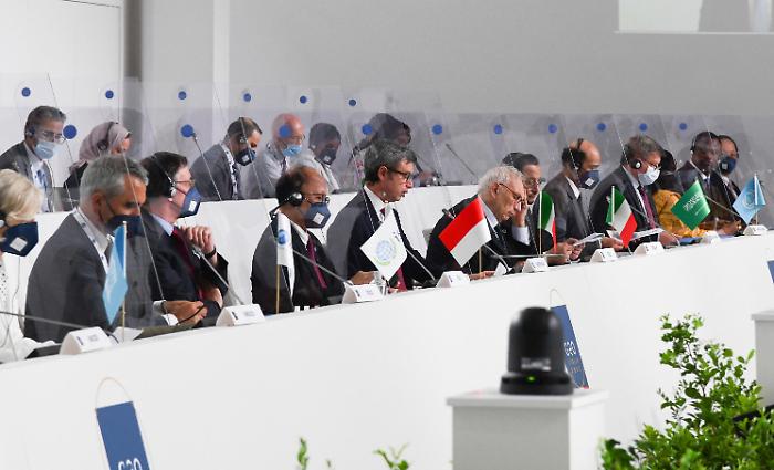 142118391-018c6c29-0440-4680-b54a-57a1e97fbf0d