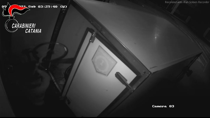 075332470-f0d5b865-24dc-4f2c-a054-091a578df78f