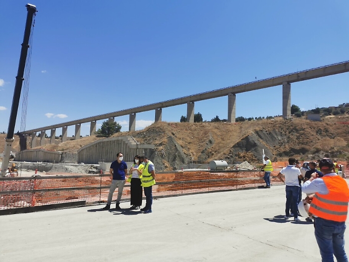 135442161-424e0f4f-2a6a-48d3-890f-786ba4d6f31d