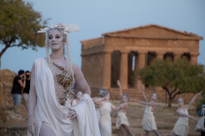 132430291-b03c34e5-68df-437c-99d9-3423d9d44745