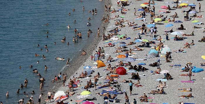 074102115-16341634-4e20-43d7-80e5-5a5917890a4a